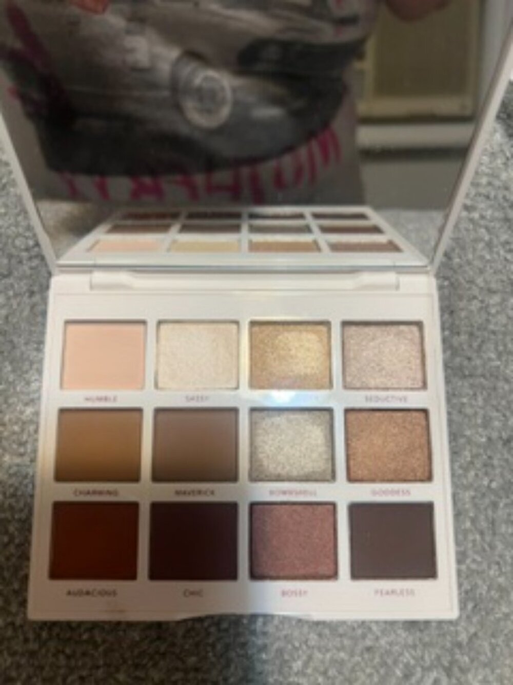 Almost New Persona Identity 12-Pan Eyeshadow Palette Neutrals